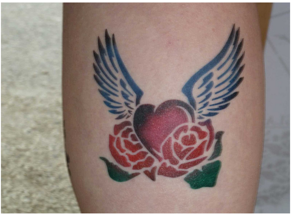 airbrush tattoo herz